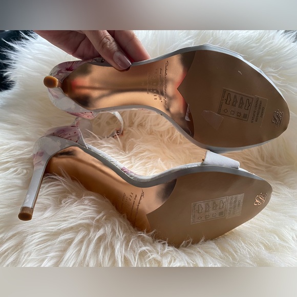 TED BAKER Floral Wedding Sandles - Picture 4 of 4